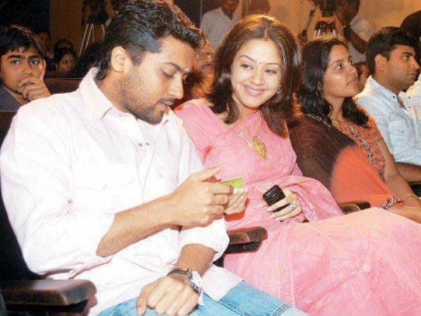 பிங்க் நிற புடவை