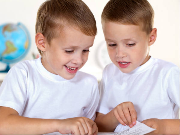 வித்தியாசமான பேச்சு 