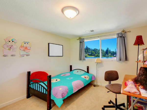 கேபினெட் மற்றும் டிராக்கள்