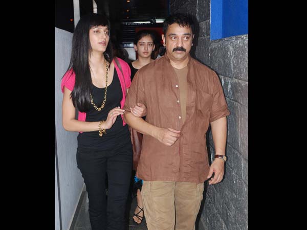 மகள் ஸ்ருதியுடன் கமல் மகள் ஸ்ருதியுடன் கமல்