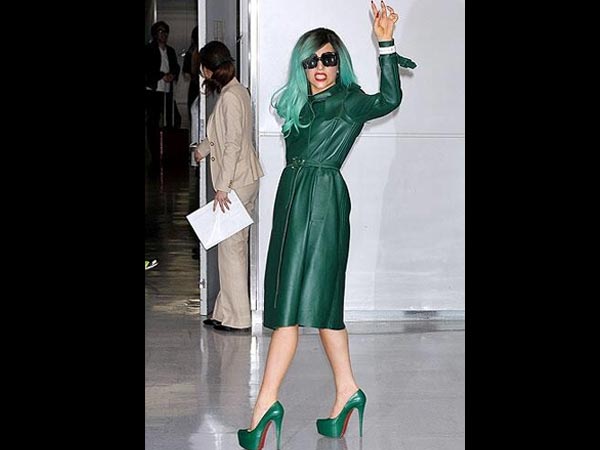 பச்சை கிளி காகா...