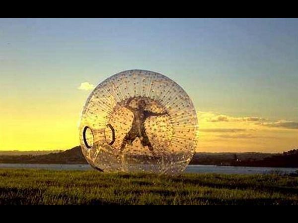 ஜார்ப்பிங் (Zorbing)