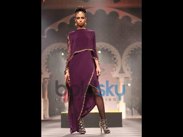 ராயல் லுக்