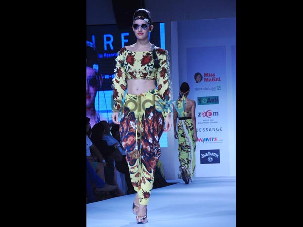 ரொட்ரோ நிறங்கள் ரொட்ரோ நிறங்கள்