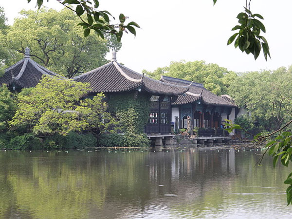 வெஸ்ட் ஏரி