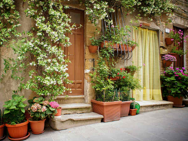 கிடைக்கும் இடத்தை புத்திசாலித்தனமாக பயன்படுத்தவும்