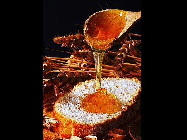 கிருமிகளை கொல்வதற்கு தேன்