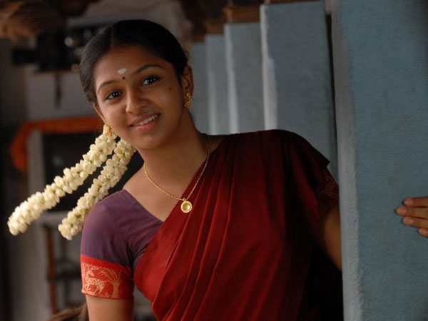 லட்சுமி மேனன் 