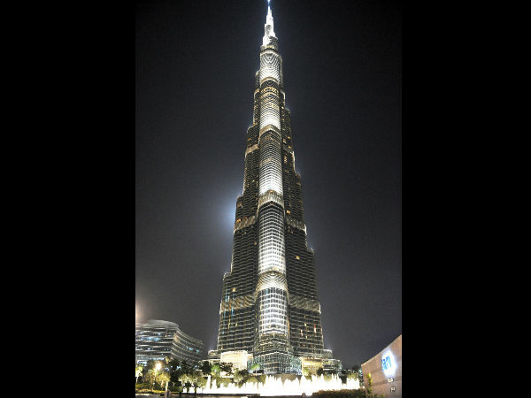 163 மாடிகள் 