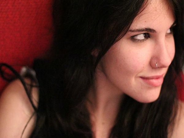 இவர்கள் வெட்கப்படுபவர்கள்