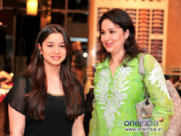 வெளியில் அழைத்துச் செல்வோம் 