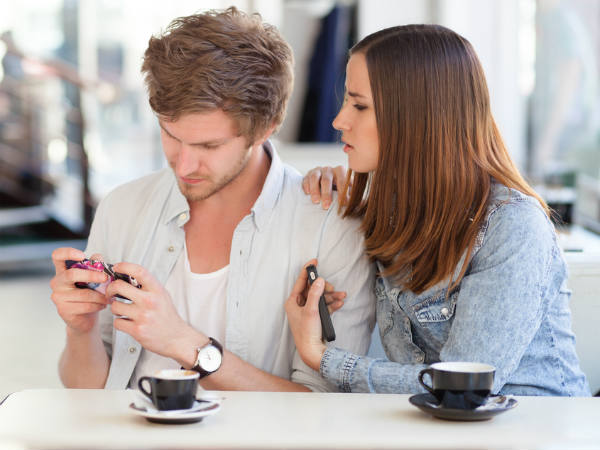 சந்திக்கும் ஆவல் இருப்பதில்லை