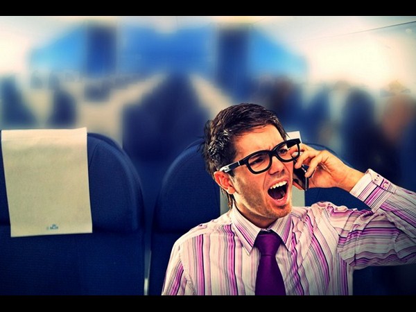 போன் எடுக்காத பெண்கள்