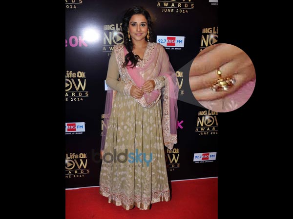 மோதிரம் மோதிரம்