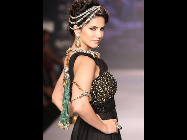 பாஜூ பேண்ட்