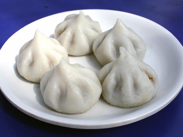 வெல்லம், பருப்பு மோதகம் வெல்லம், பருப்பு மோதகம்