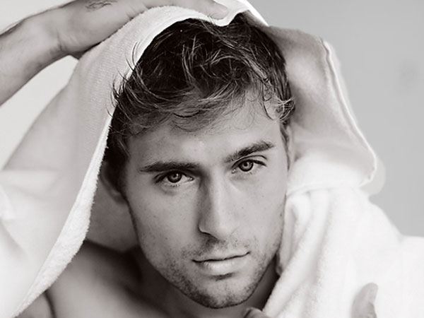 இயற்கையாக உலர்த்தவும்