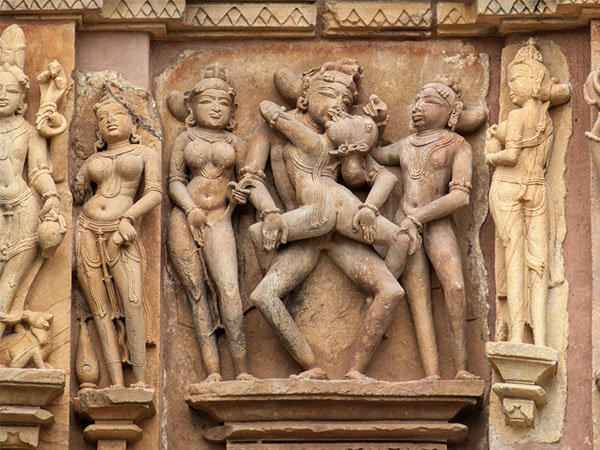 காமசூத்ராவின் படைப்பு