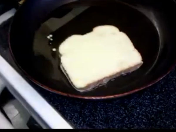 Quick And Easy Bombay Toast Recipe