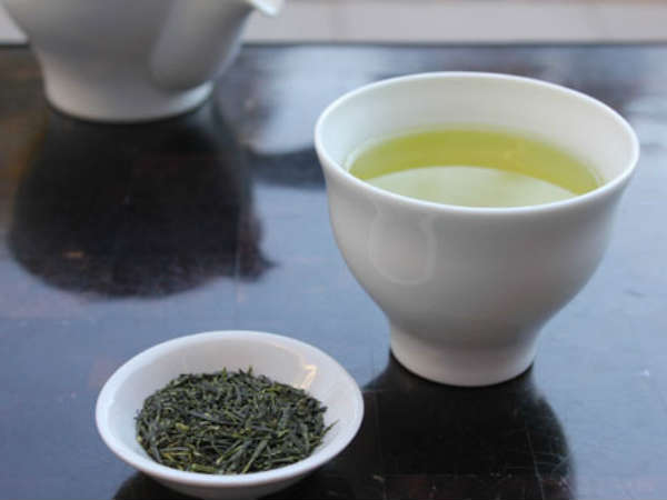 க்யூகுரோ கிரீன் டீ (Gyokuro green tea) க்யூகுரோ கிரீன் டீ (Gyokuro green tea)