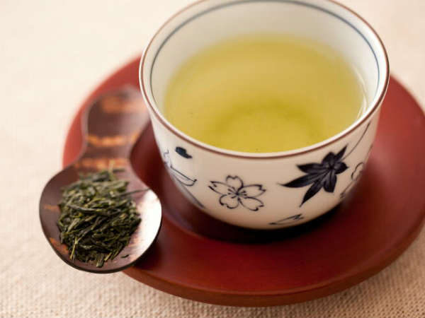 சென்ச்சா கிரீன் டீ (Sencha green tea) சென்ச்சா கிரீன் டீ (Sencha green tea)