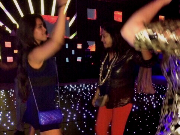 ஆட்டம் போட்ட ராதிகா