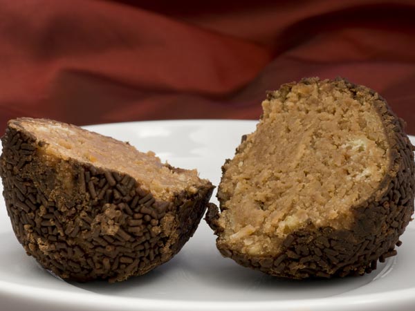 உணவு பண்டங்களுக்கு மணமூட்டும் காளான் (Truffles)