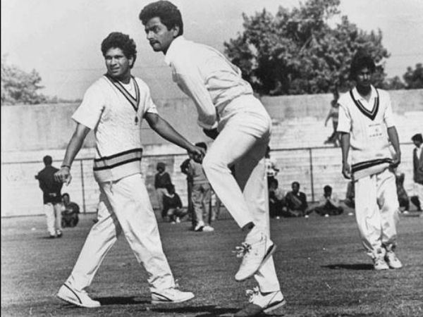 பாகிஸ்தானுக்காக விளையாடிய சச்சின்