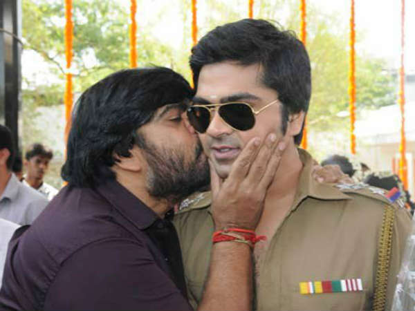 டி. ராஜேந்திரன்- சிம்பு