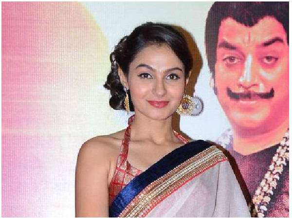 ஆன்ட்ரியாவின் மேக்கப்