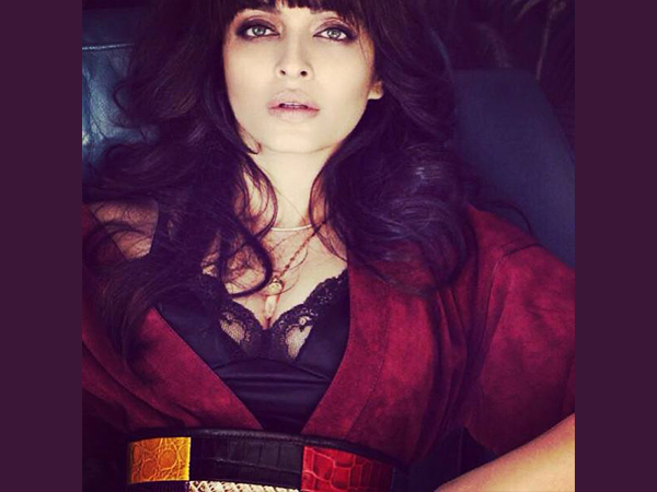 குஸ்ஸியில் ஐஸ் குஸ்ஸியில் ஐஸ்