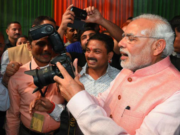 புகைப்பட கலைஞர் 