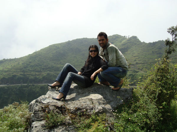 சாக்ஷி டோனி சாக்ஷி டோனி