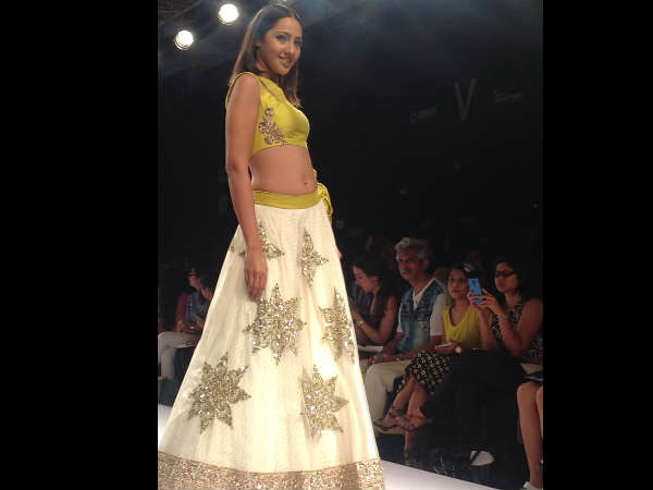 சிம்பிள் லெஹெங்கா