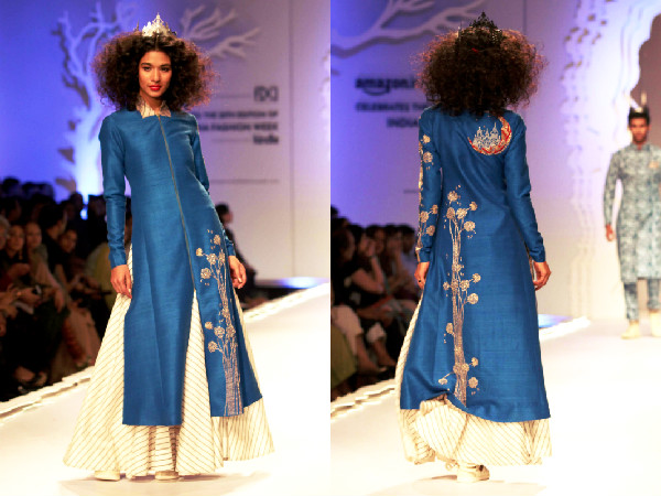 நீல நிற டாப்ஸ் மற்றும் வெள்ளை நிற ஸ்கர்ட்