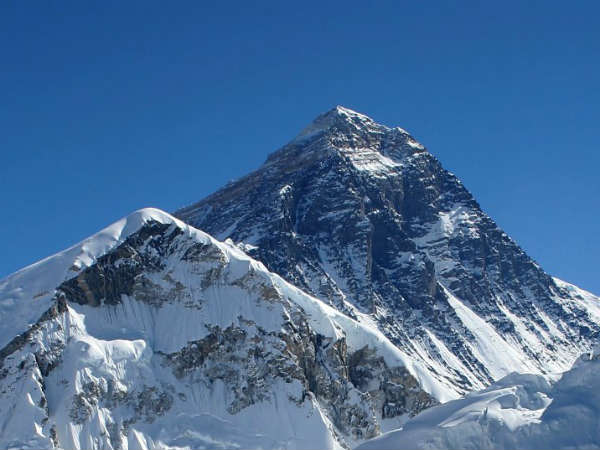 எவரெஸ்ட் உலகின் மிக உயர்ந்த சிகரம் அல்ல