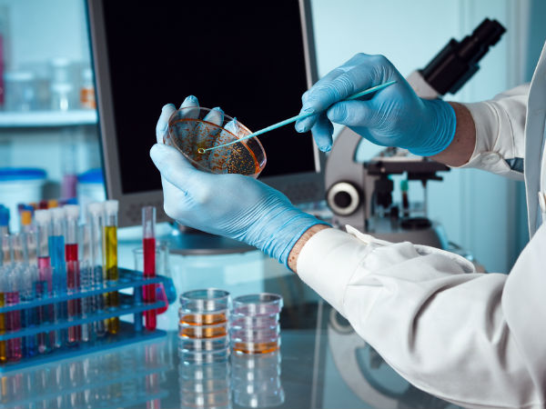 மாற்றம் தேவை 