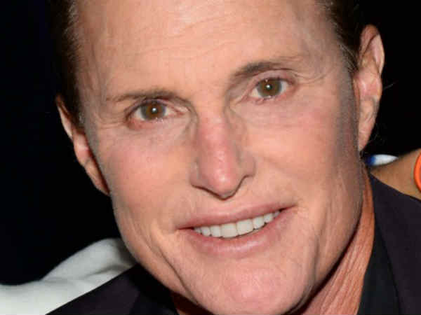 கதாப்பாத்திரங்கள் முற்றுபெற்றன 