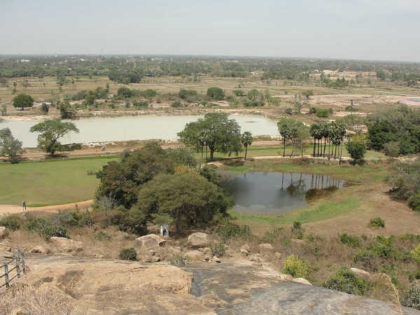 தொல்லியல் பாரம்பரியம் கொண்ட சிற்றூர் 