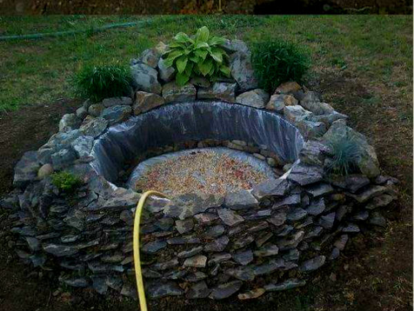 தண்ணீர் ஊற்றி நிரப்பவும்