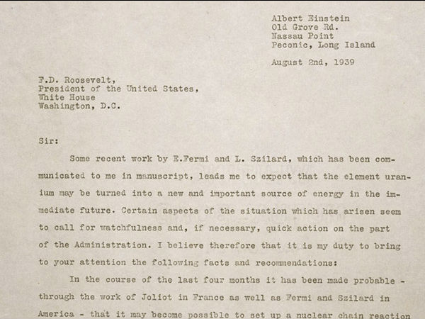 அணுகுண்டு சக்தி குறித்து ஐன்ஸ்டீன் கடிதம் 