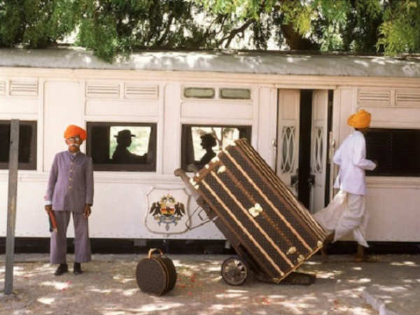 ஆடம்பர லூயிஸ் உய்ட்டன் பெட்டிகள் 