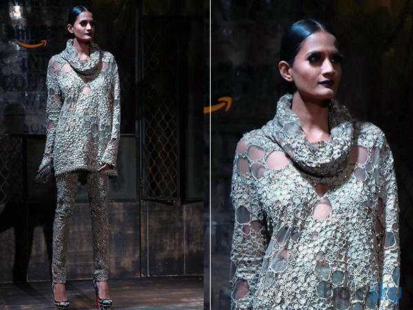 போல்கா டிசைன் உடை போல்கா டிசைன் உடை