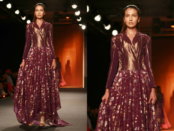 மெரூன் மற்றும் ஊதா நிற கவுன் மெரூன் மற்றும் ஊதா நிற கவுன்