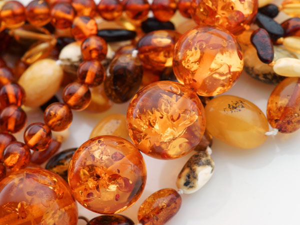 அம்பர் - Amber 