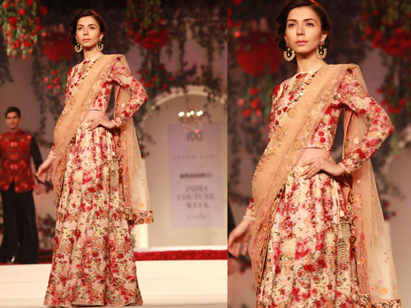 ப்ளைன் லெஹெங்கா ப்ளைன் லெஹெங்கா