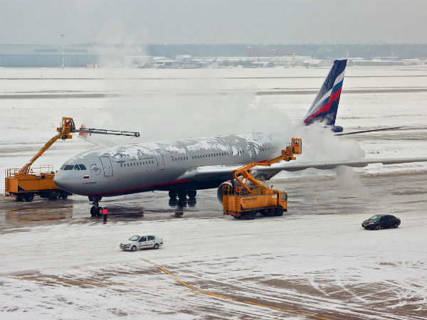ஐஸ்-எதிர்ப்பு விமானங்கள் (Ice-resistenace Airplanes) 