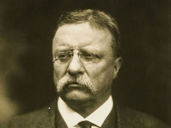 குண்டடிபட்டு 90நிமிடங்கள் பேசிய டெட்டி ரூஸ்வெல்ட் 