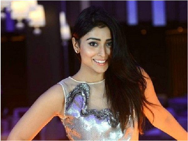 ஸ்ரேயா மேக்கப்