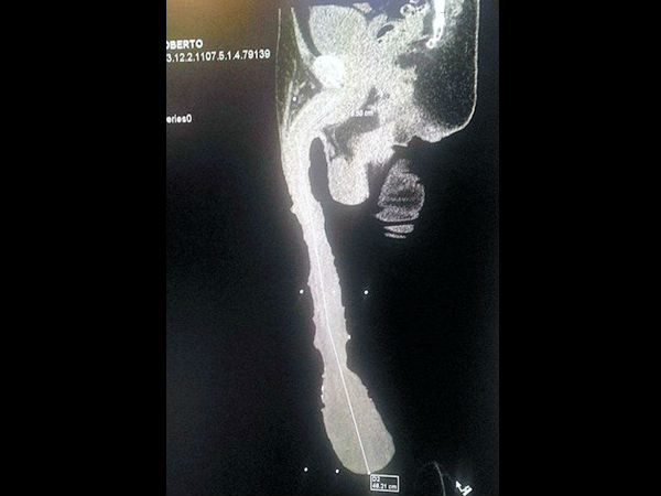 அலறியடித்து ஓடும் பெண்கள் 